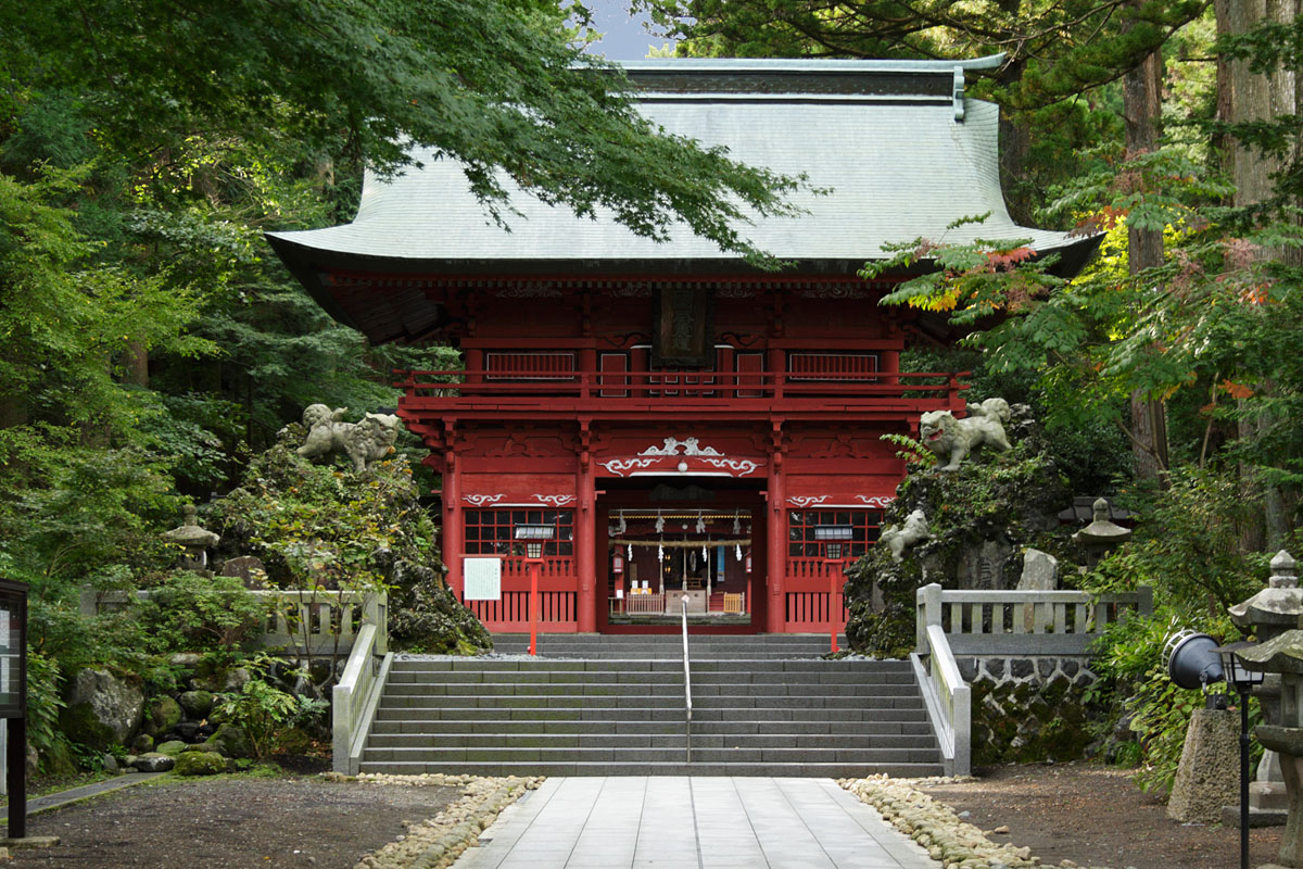 東口本宮冨士浅間神社・楼門