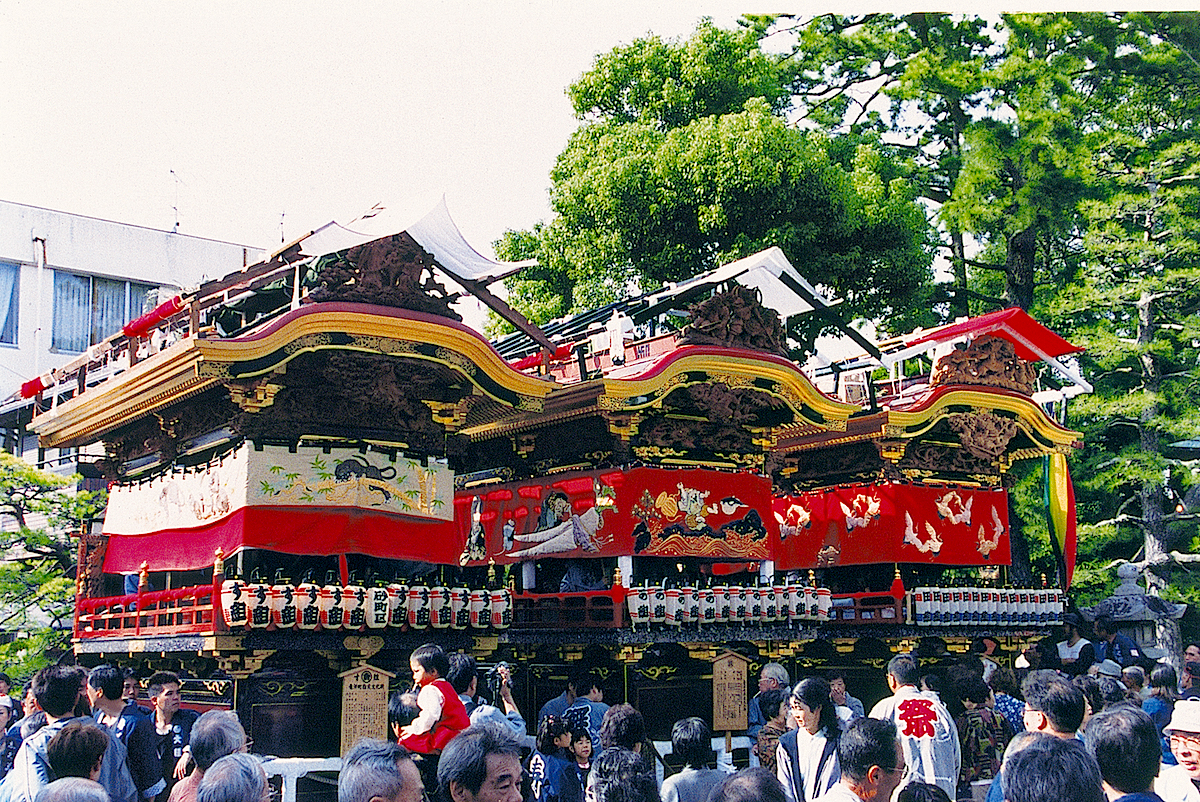 貴船神社例祭(掛塚まつり)に登場する屋台は、掛塚湊の繁栄を今に伝えています