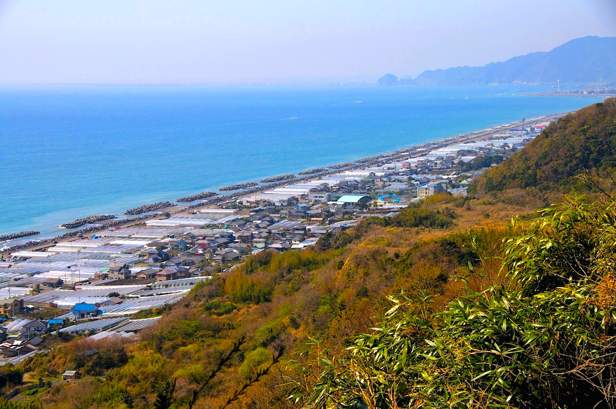 久能山から眺めた大崩海岸方面