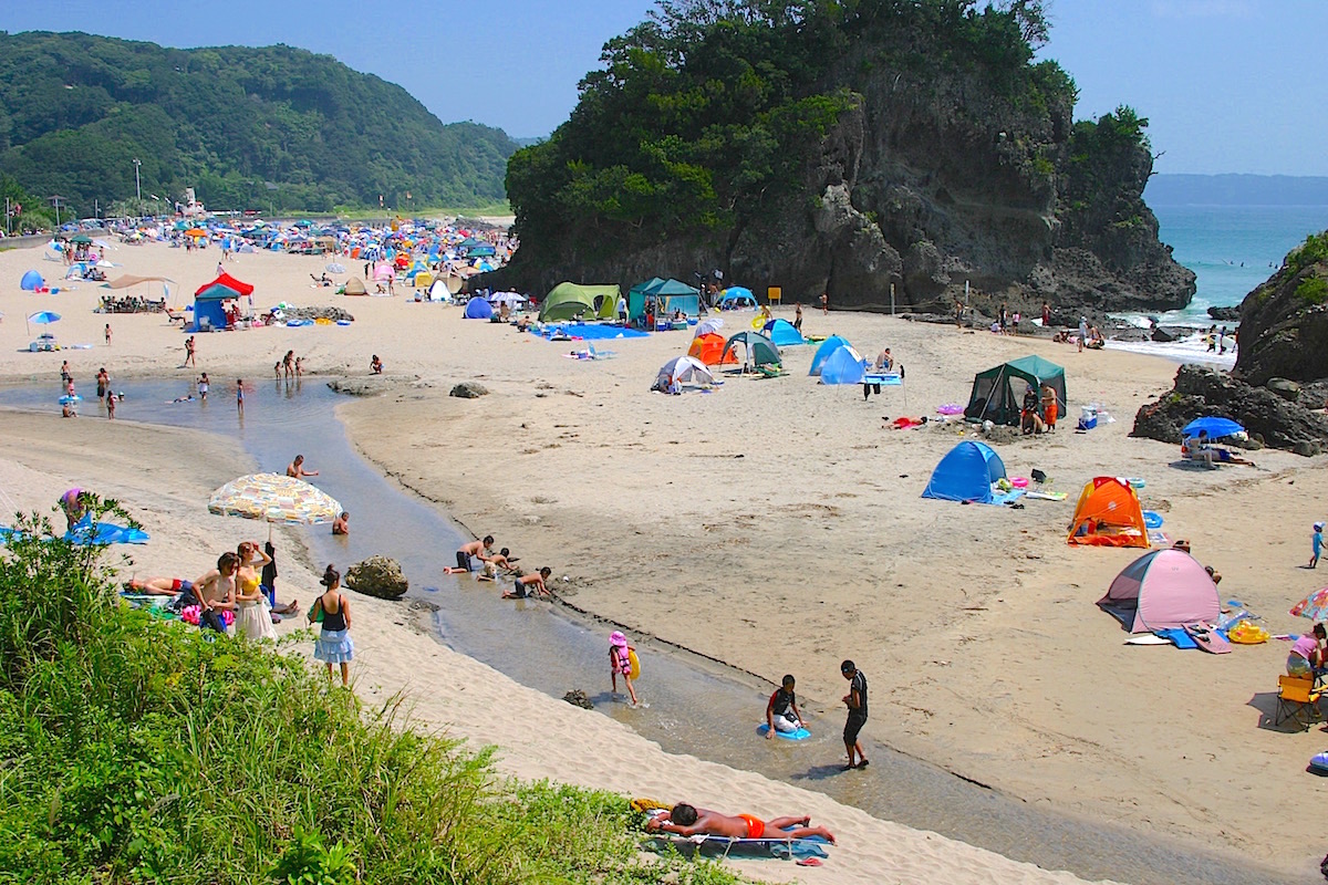 吉 佐美 大浜 海水 浴場