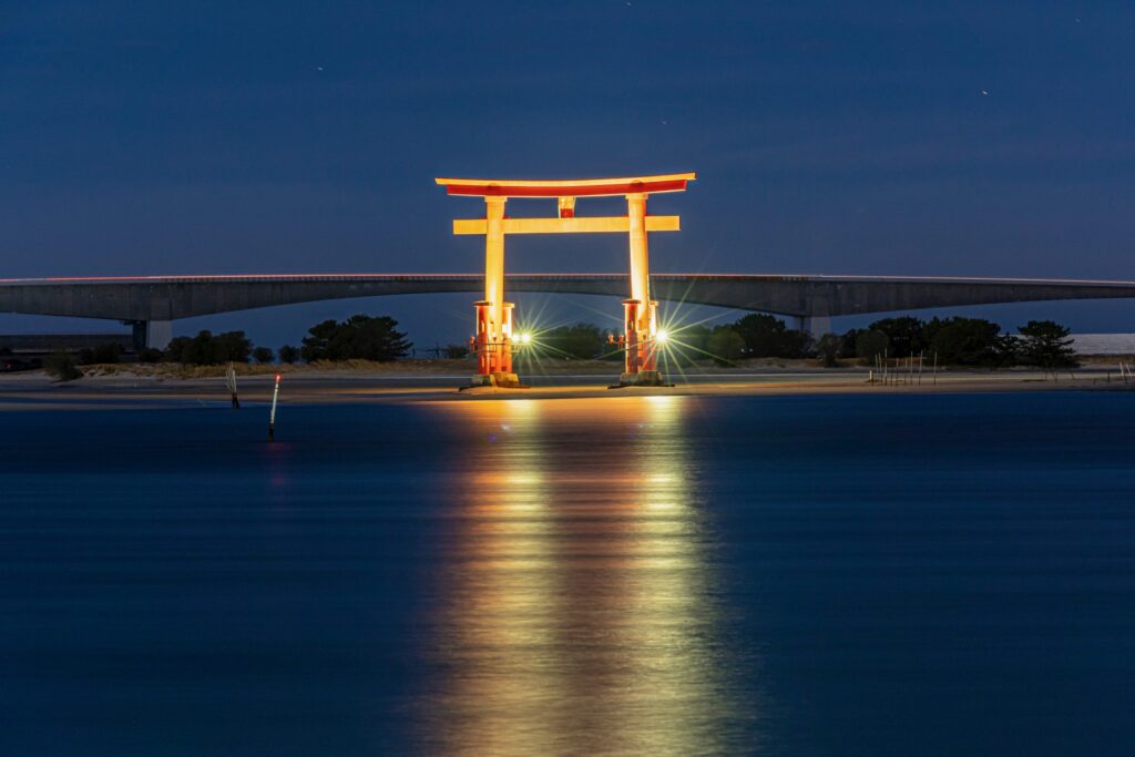 弁天島観光シンボルタワー(赤鳥居) | 静岡・浜松・伊豆情報局