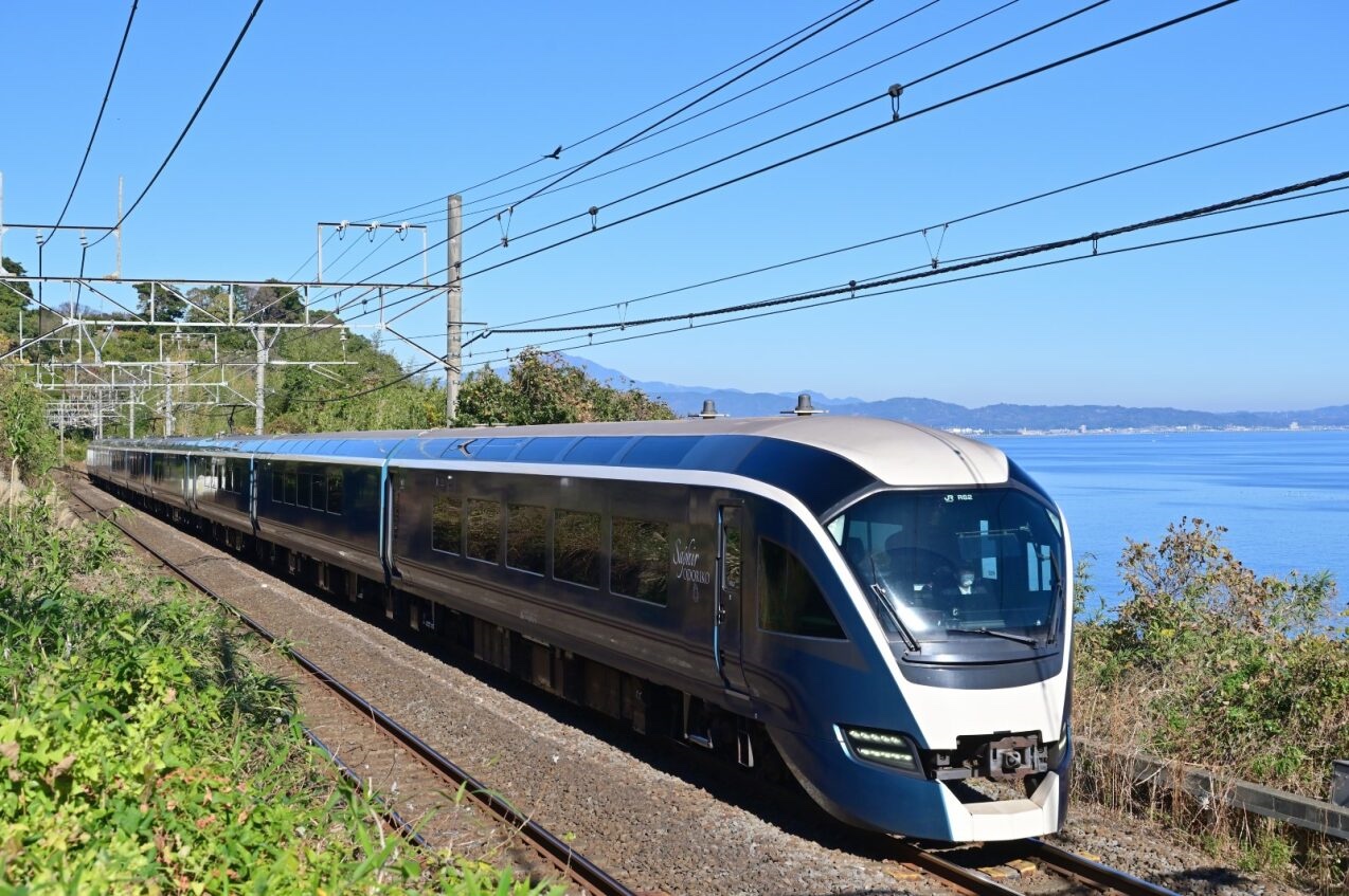 全座席がグリーン車以上！ 人気の特急「サフィール踊り子」で伊豆へ